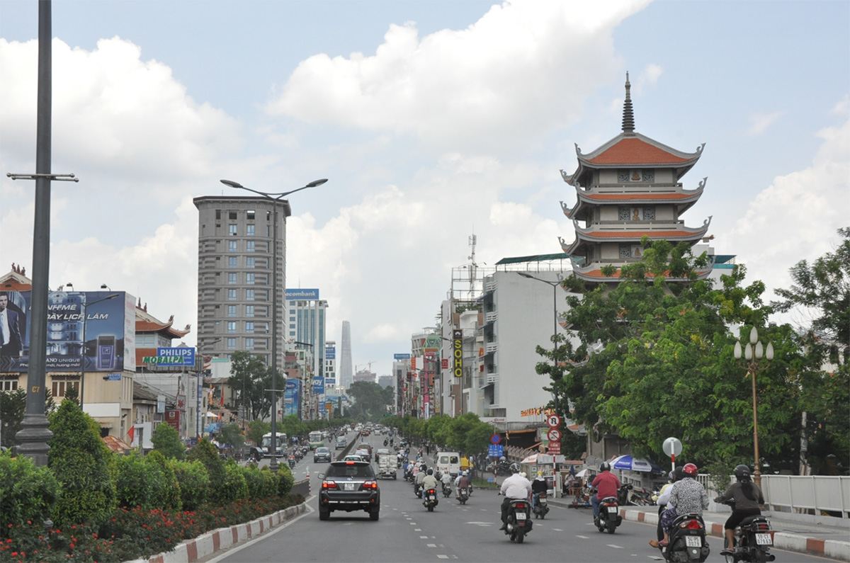 taxi phường xuân hòa đi sân bay long thành